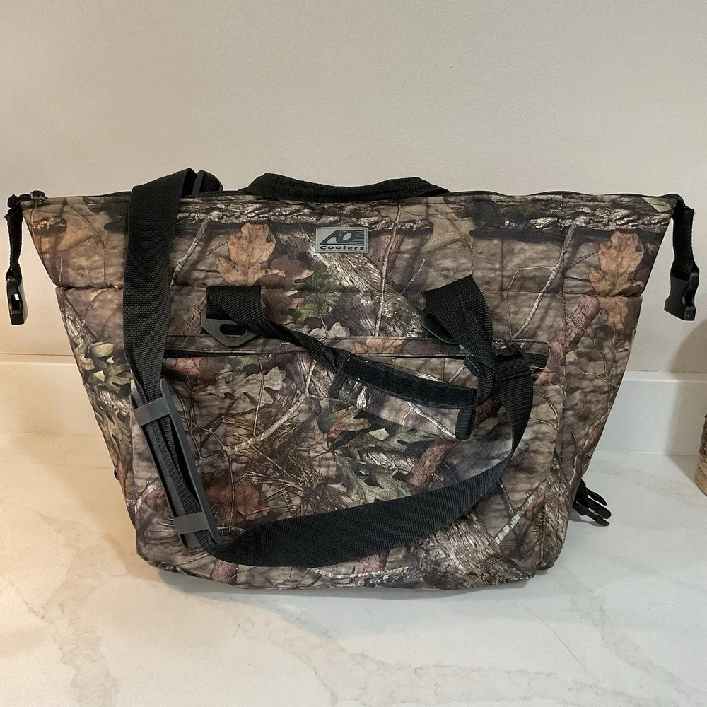AO Coolers Canvas Insulated Bag Soft Sided 24 Can Camo Mossy Oak 26